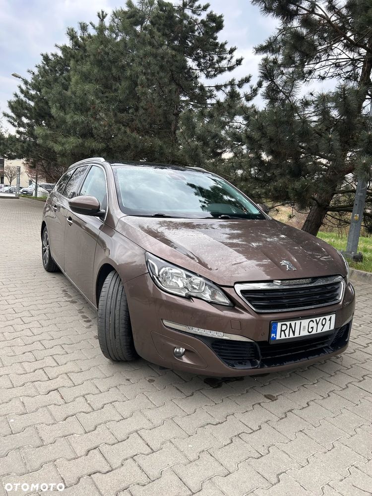 Peugeot 308 - 4