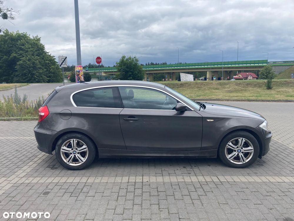 BMW Seria 1 - 1