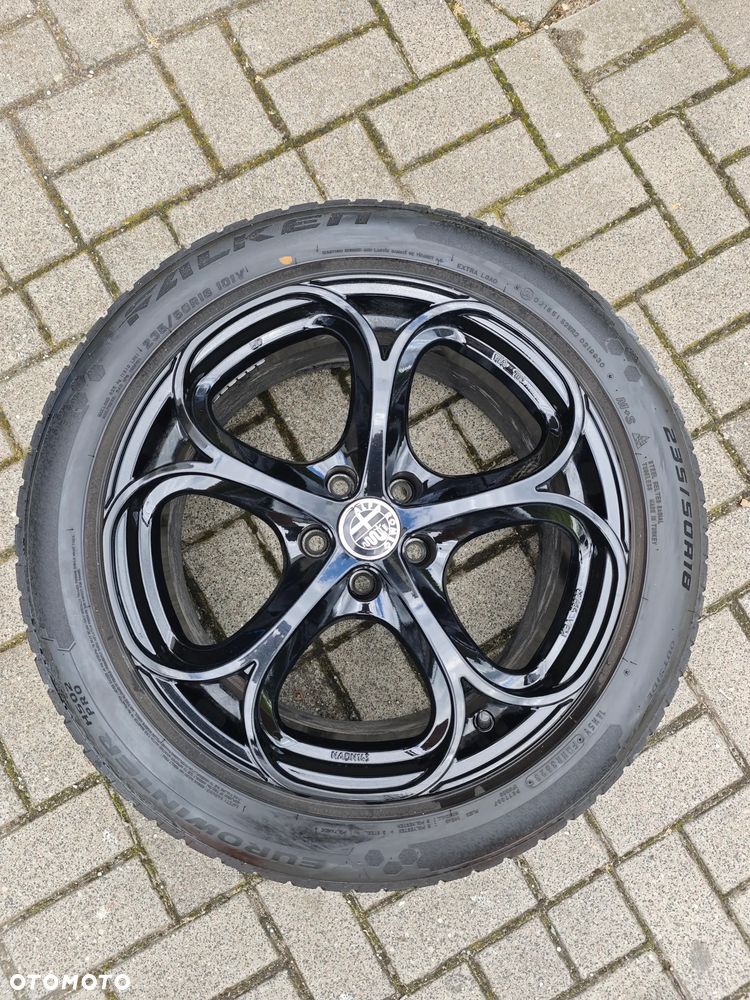 Alfa Romeo koła ×4 18 opony zimowe - 2