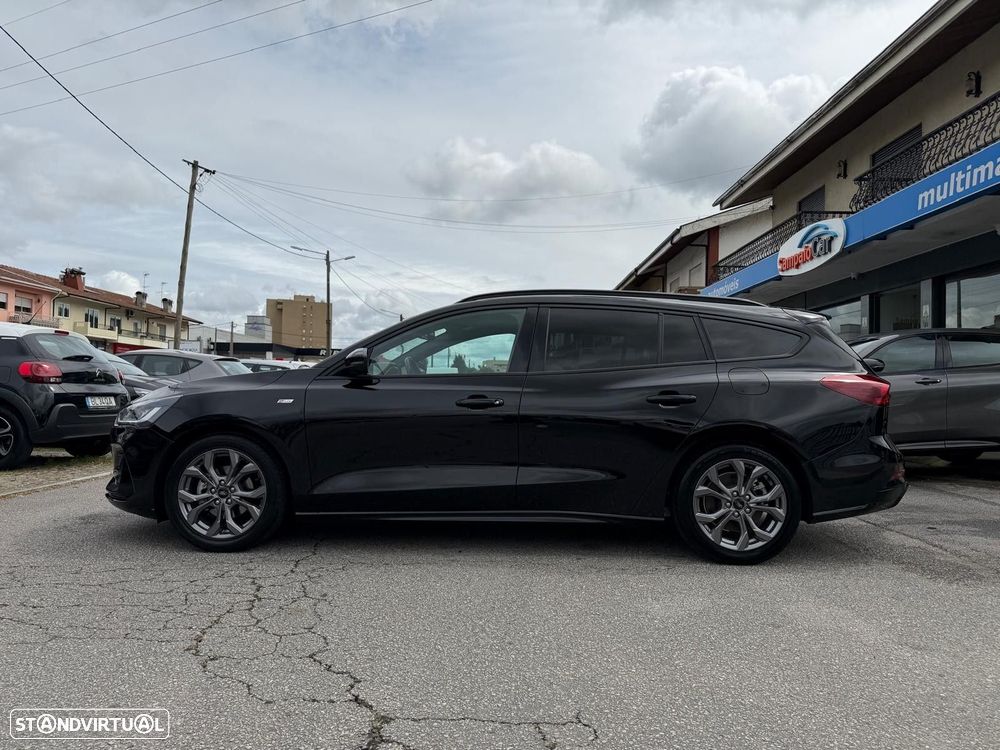 Ford Focus SW 1.0 EcoBoost MHEV ST-Line - 4