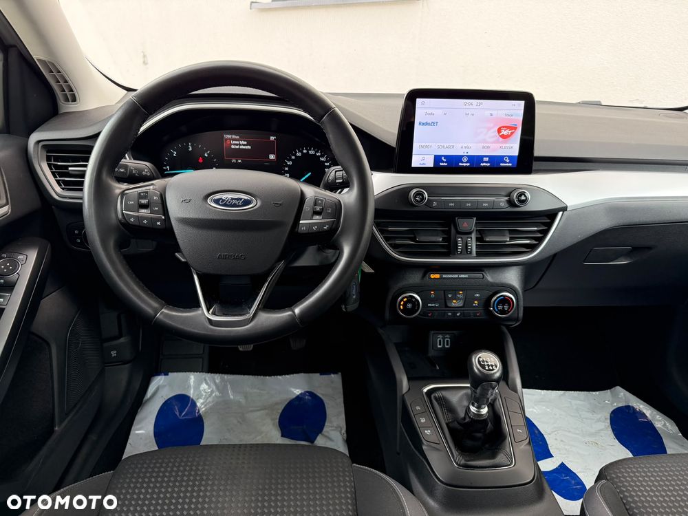 Ford Focus - 11