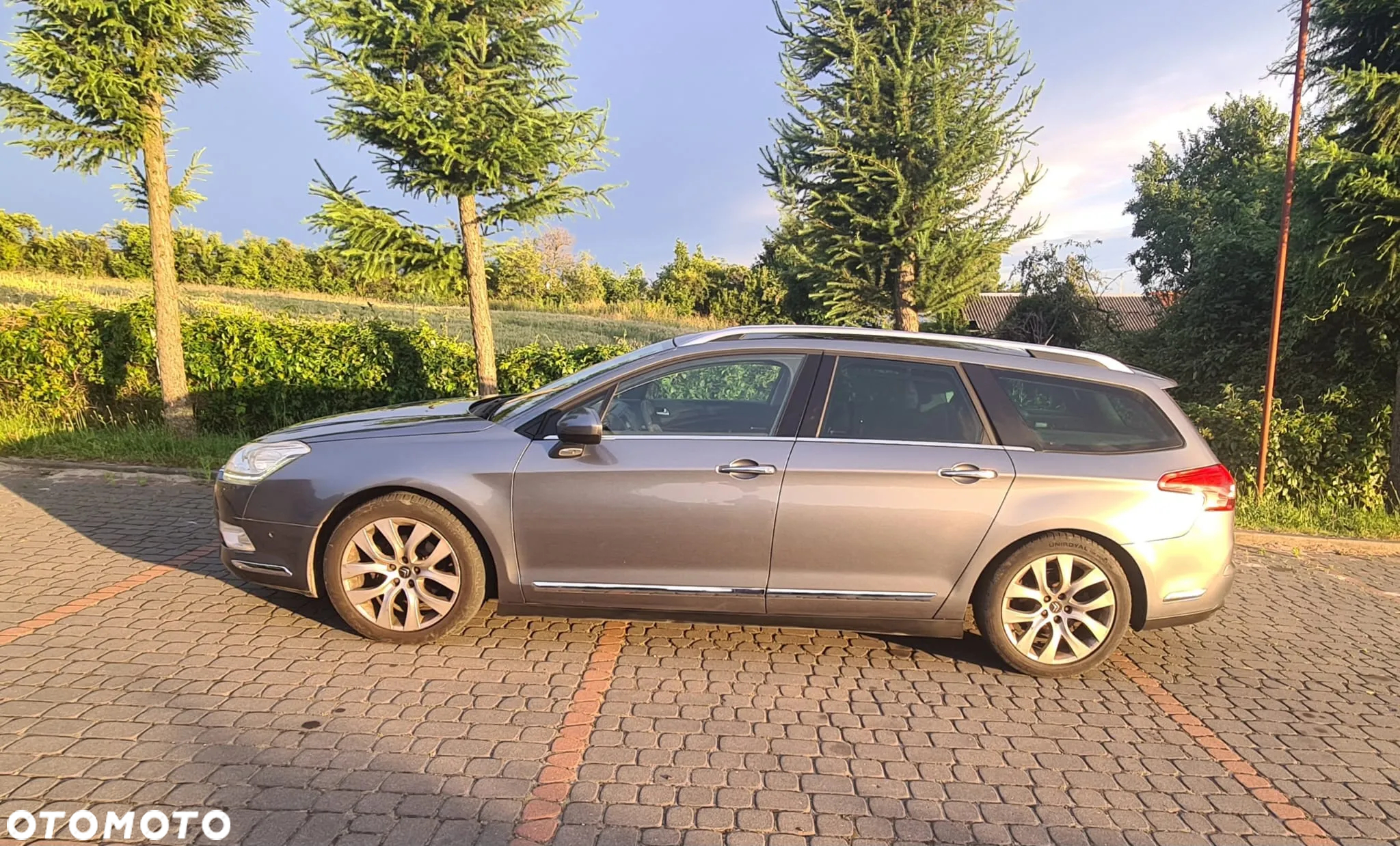 Citroën C5 Tourer HDi 165 FAP Exclusive - 18