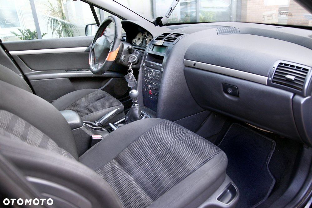 Peugeot 407 - 9