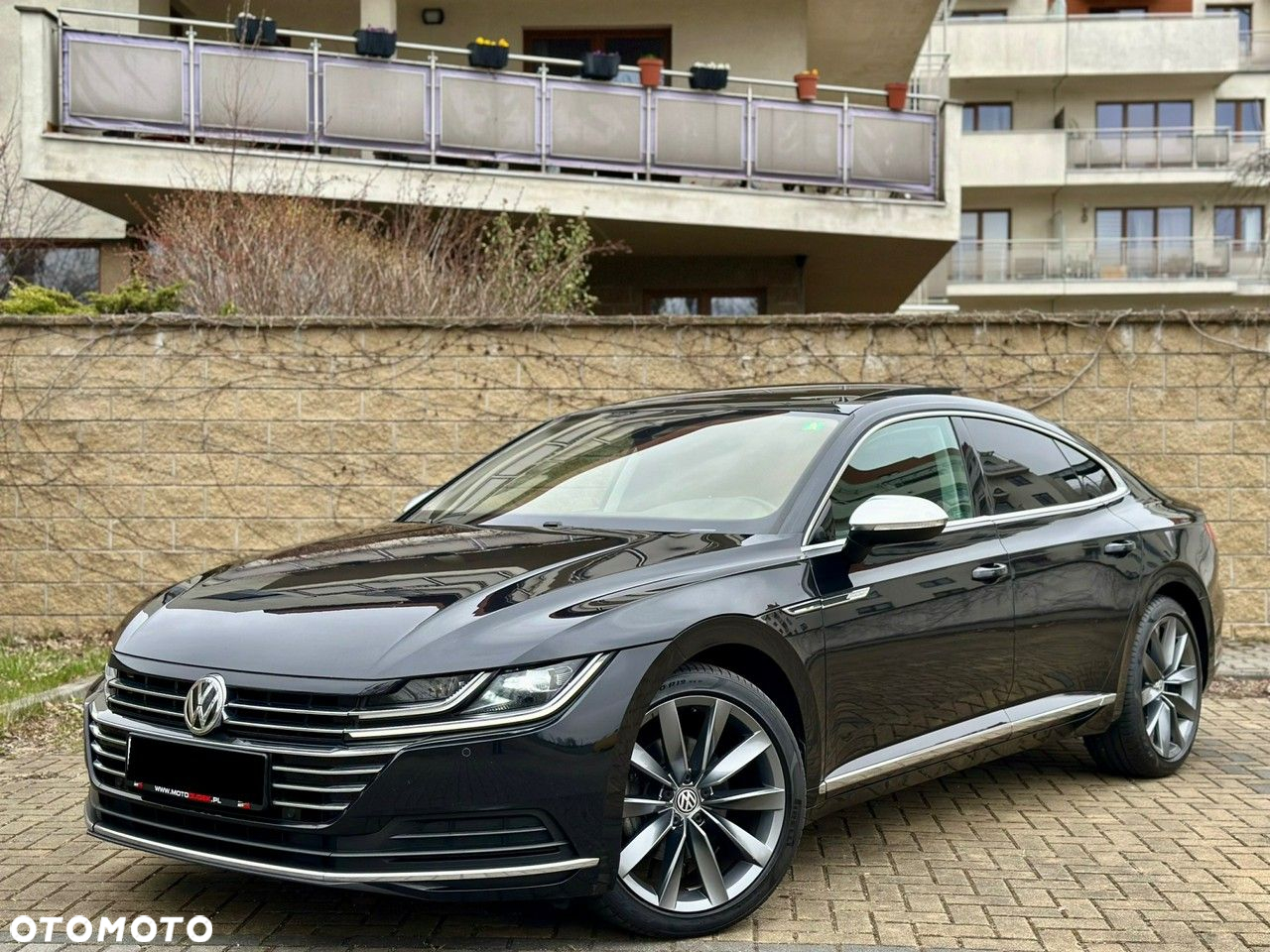 Volkswagen Arteon 2.0 TDI SCR DSG Elegance - 4