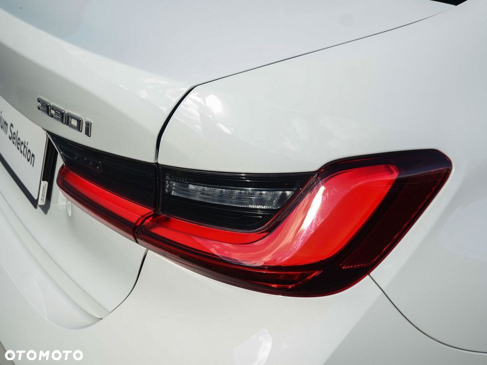 BMW Seria 3 - 18