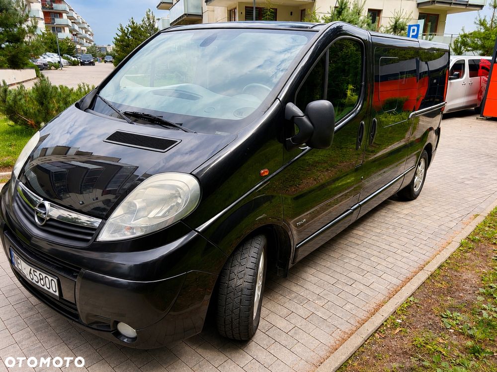 Opel Vivaro - 2