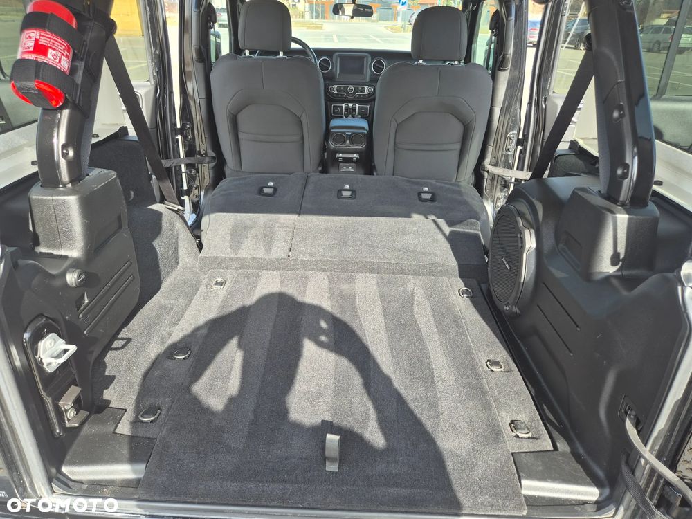 Jeep Wrangler 2.0 T-GDI Hardtop AWD Automatik Sahara - 26