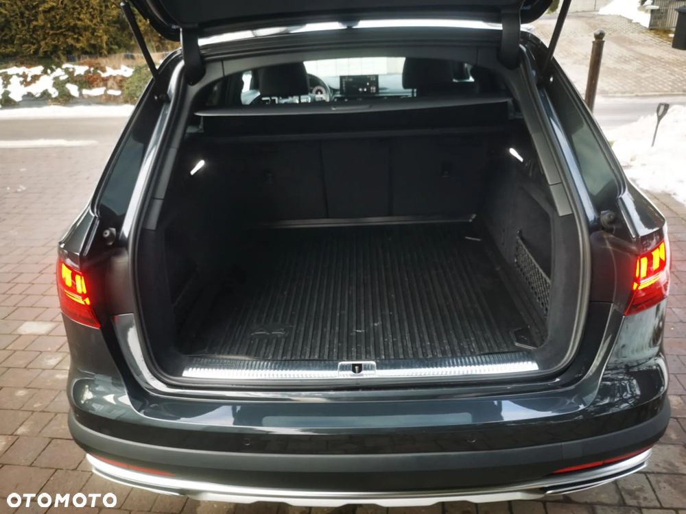 Audi A4 Allroad - 4