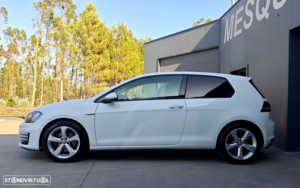 VW Golf 2.0 TSi GTi - 11