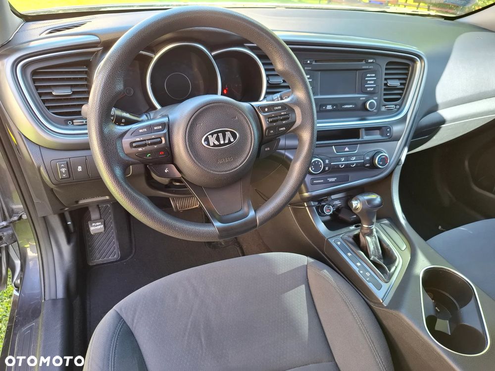 Kia Optima - 11
