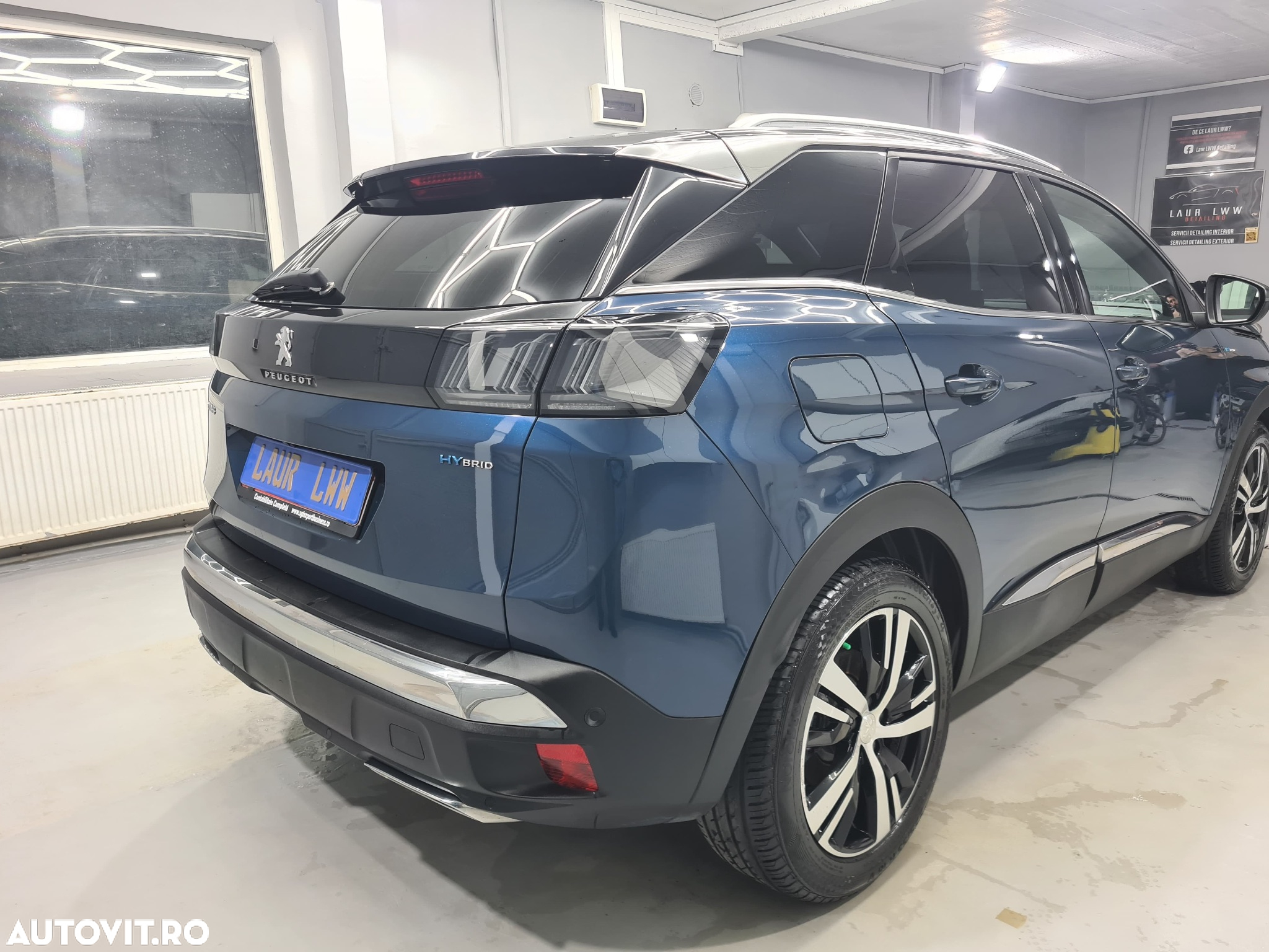 Peugeot 3008 PHEV 225 EAT8 GT - 8