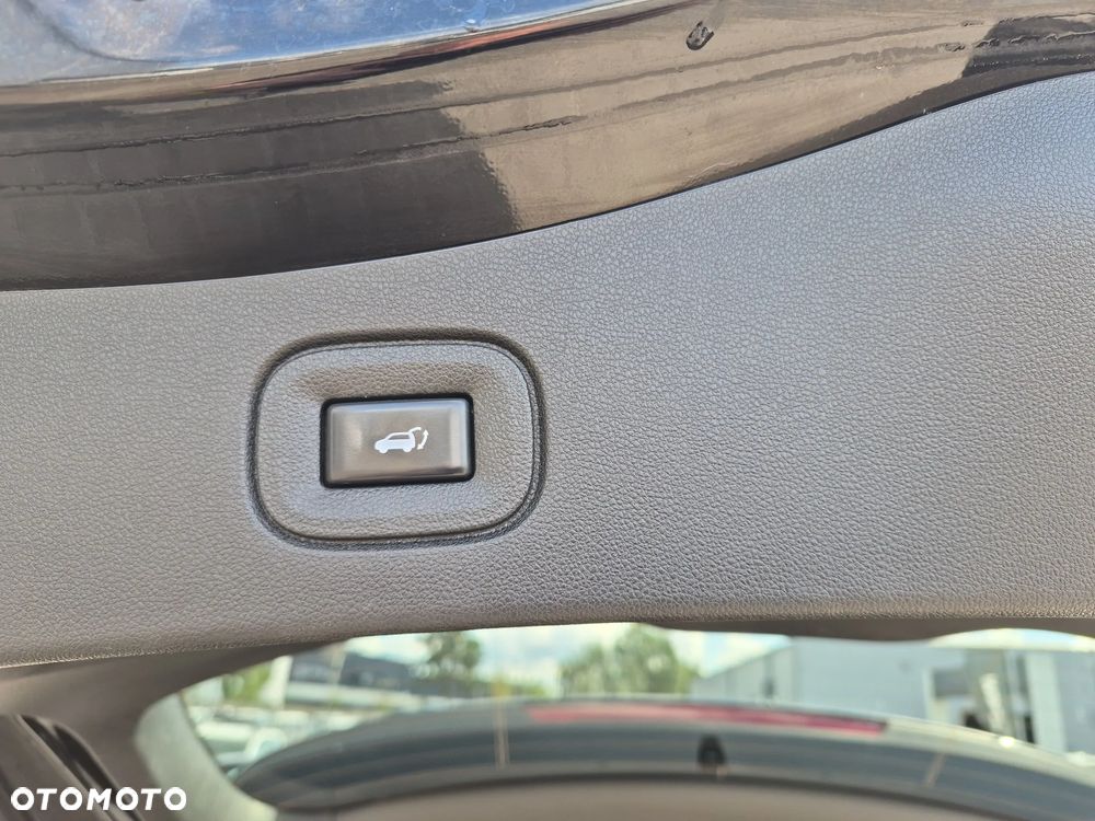 Renault Koleos 2.0 Blue dCi Initiale Paris 4x4 X-Tronic - 18