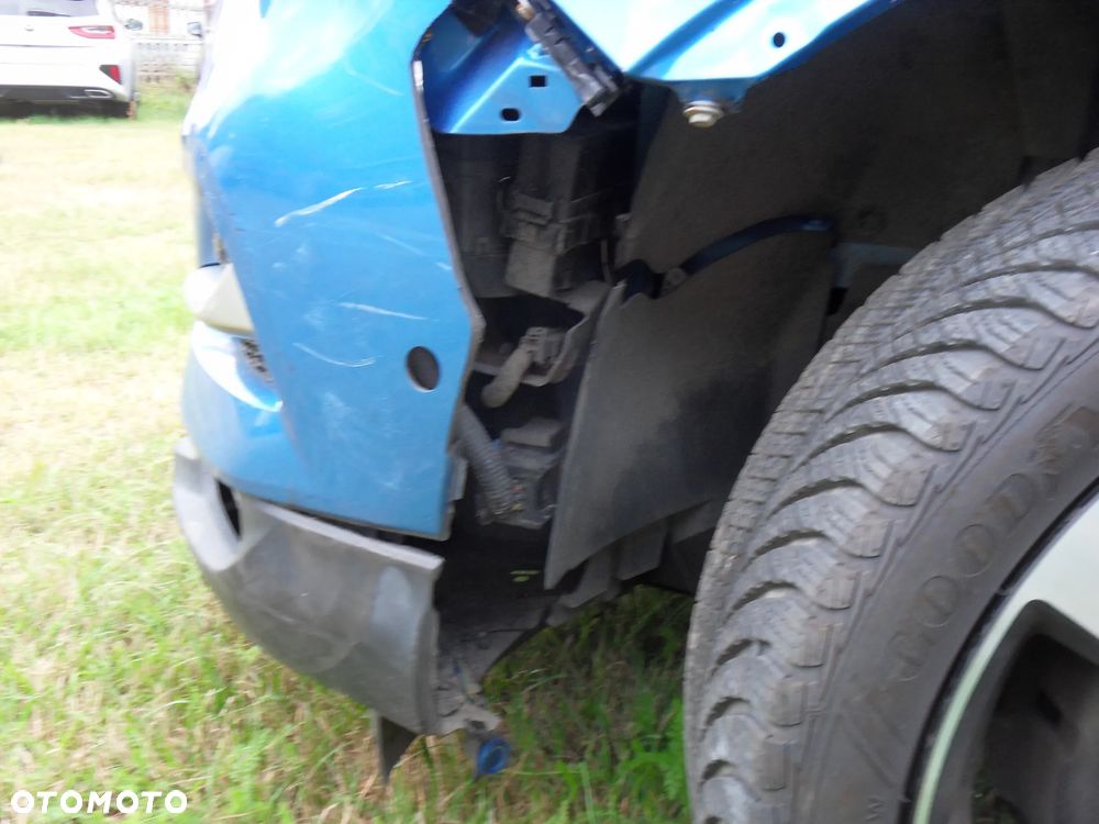 Nissan Qashqai 1.5 dCi DPF 360 - 6