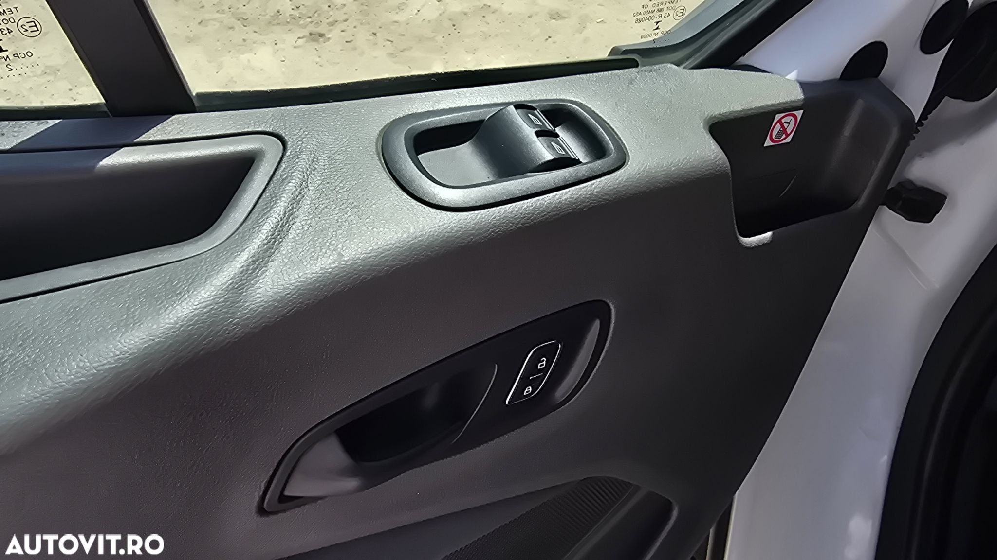 Ford Transit - 11