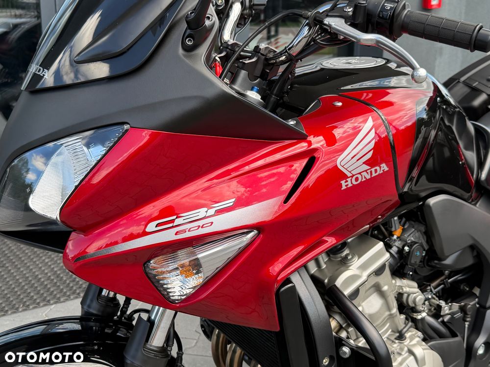 Honda CBF - 36