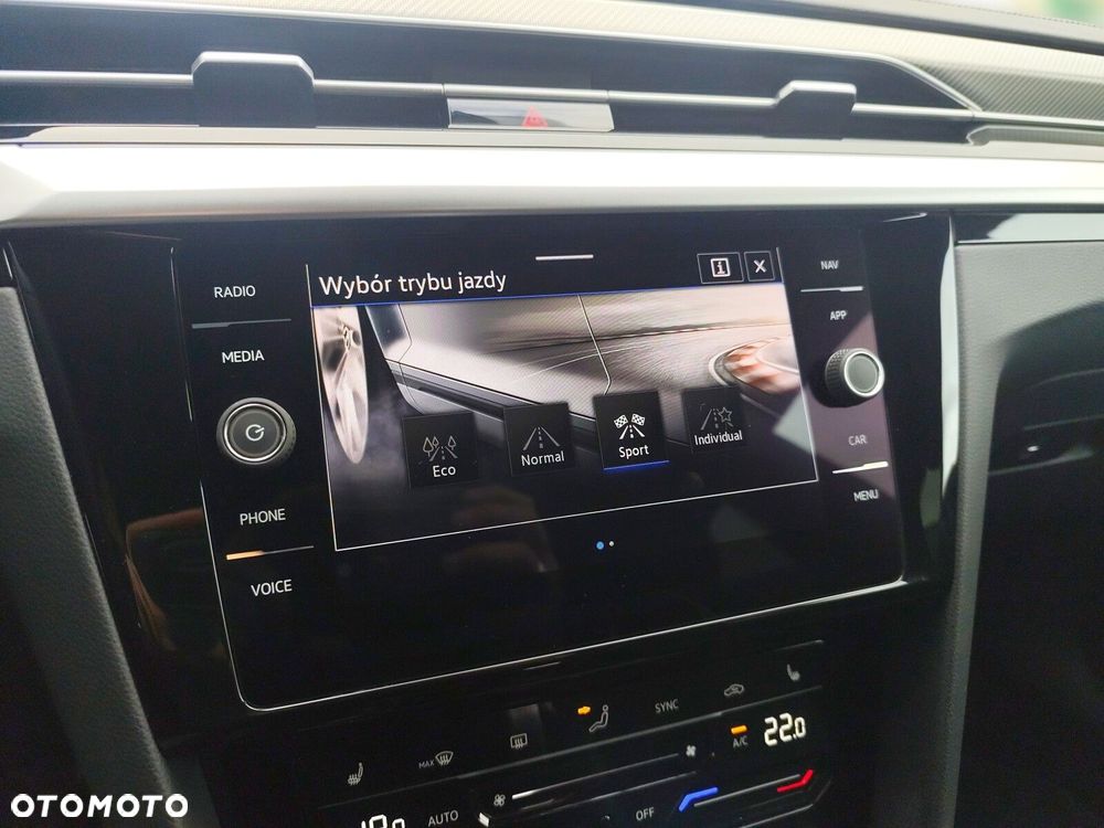 Volkswagen Arteon 2.0 TSI R-Line DSG - 32