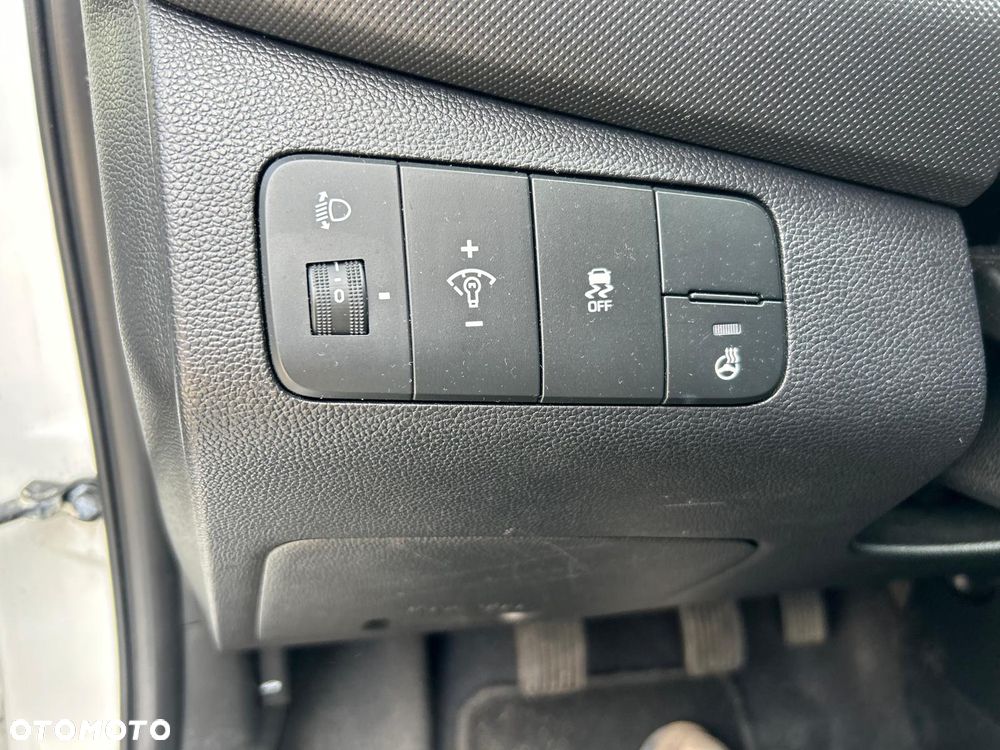 Hyundai i10 1.2 Passion Plus - 27