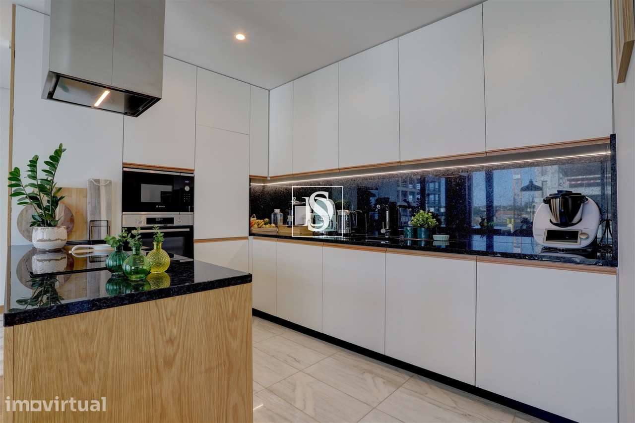 Apartamento T2 seminovo Póvoa de Varzim - Grande imagem: 4/36