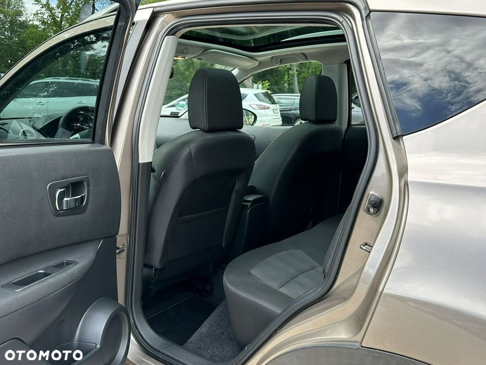 Nissan Qashqai - 15