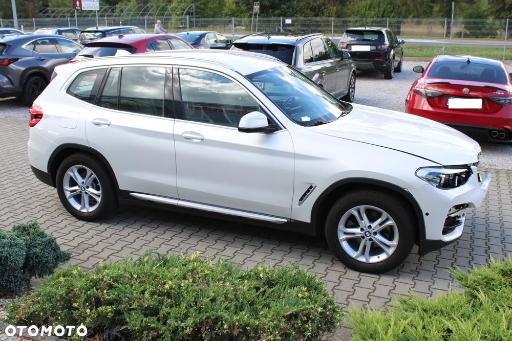 BMW X3 xDrive20i GPF xLine - 4