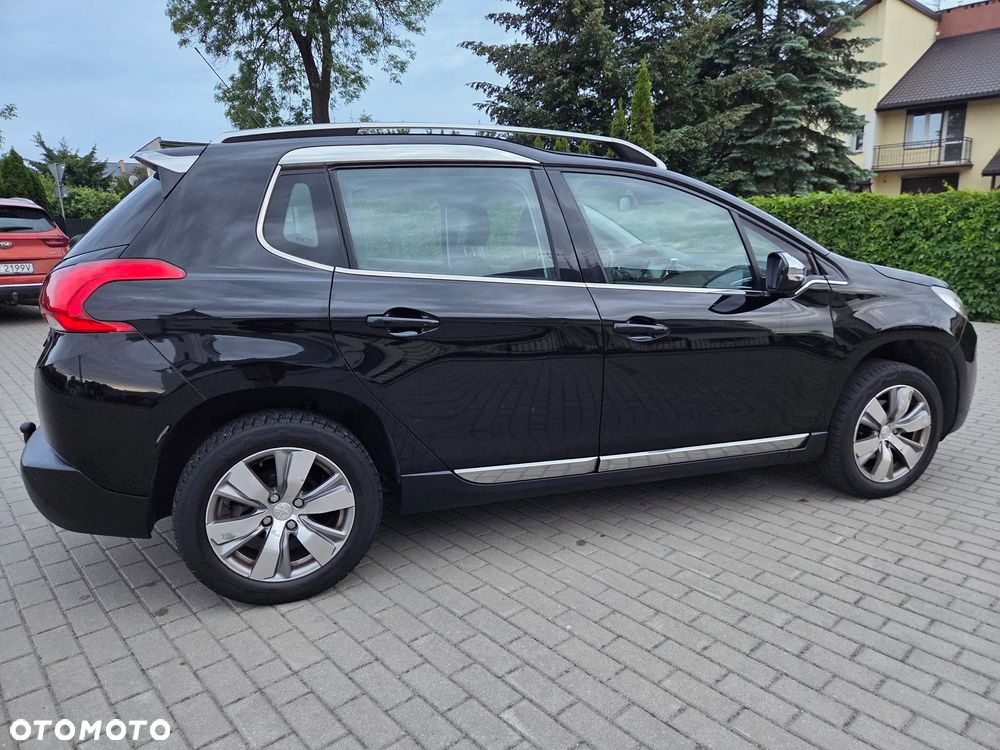 Peugeot 2008 1.6 VTi Allure - 4
