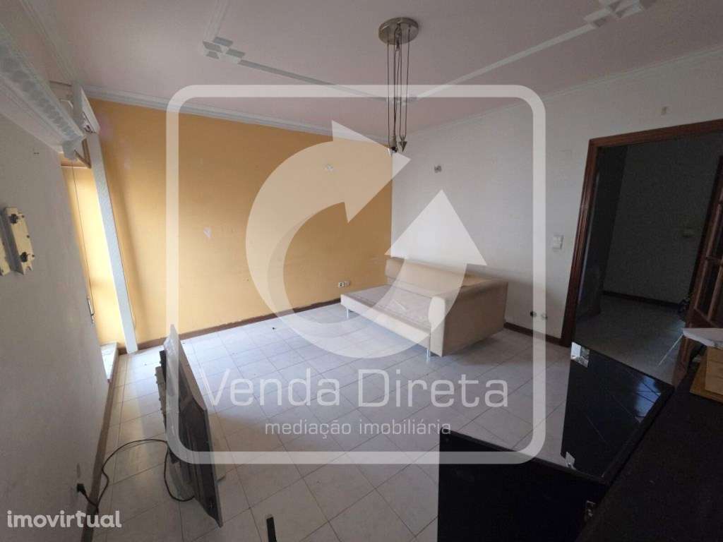 Apartamento T3 com 113 m² e Vista Desafogada no 6º Andar - Excelent... - Grande imagem: 3/31