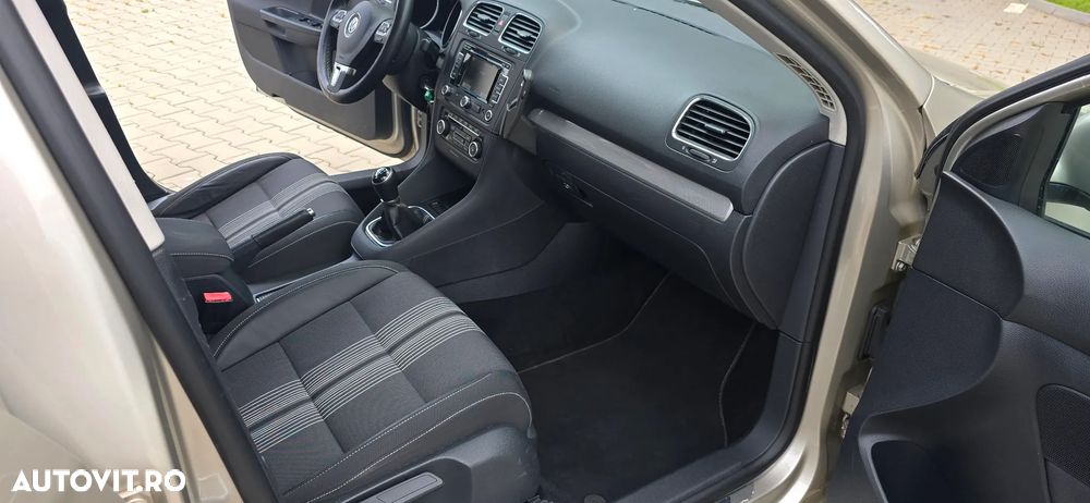 VOLKSWAGEN Golf 2013 — imagine 7