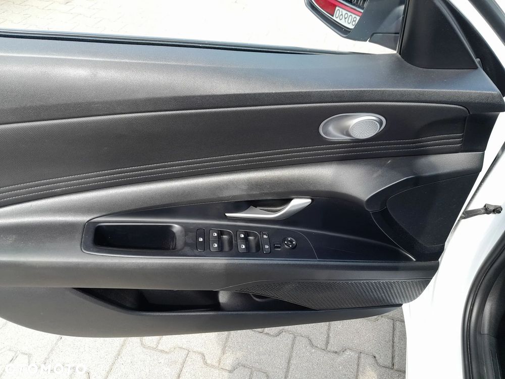 Hyundai Elantra 1.6 Modern - 10
