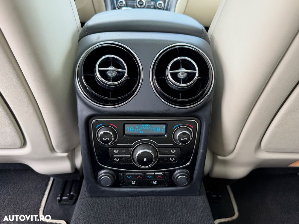 Jaguar XJ - 23