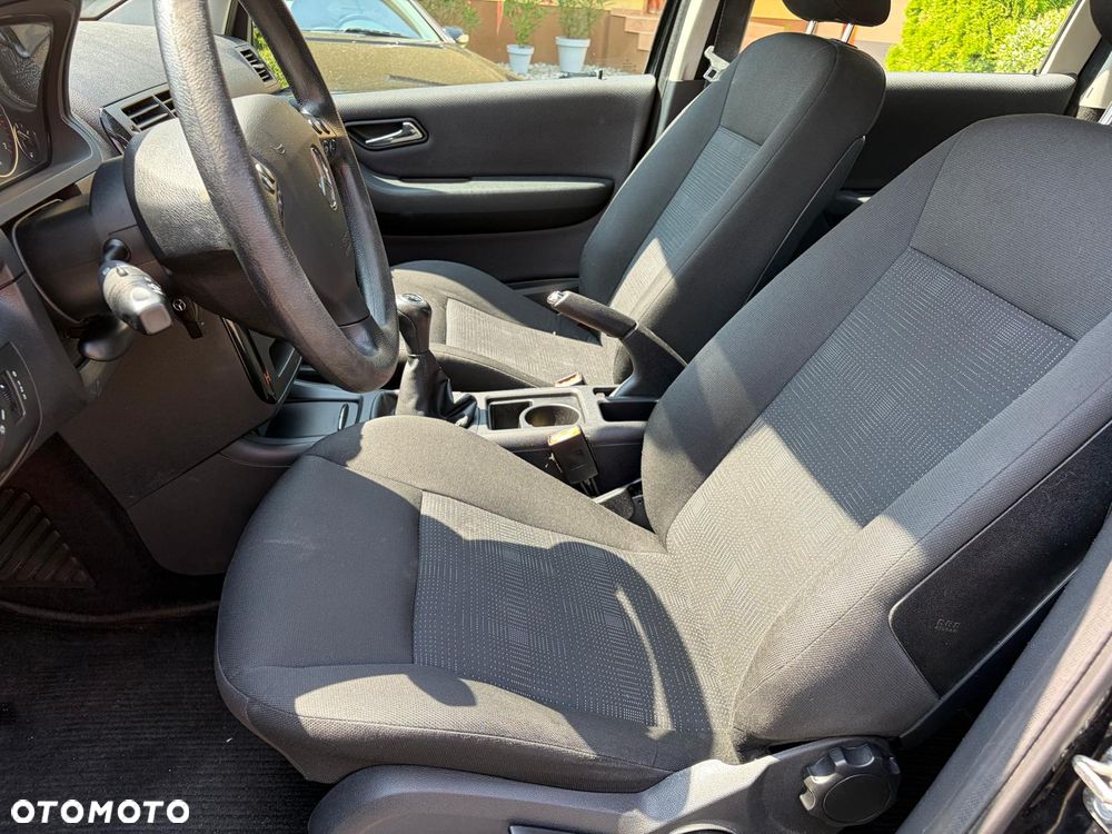 Mercedes-Benz Klasa A 160 BlueEFFICIENCY Avantgarde - 10