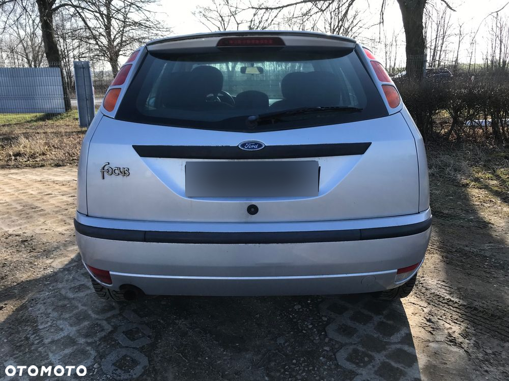 Ford Focus 1.8 Comfort - 6