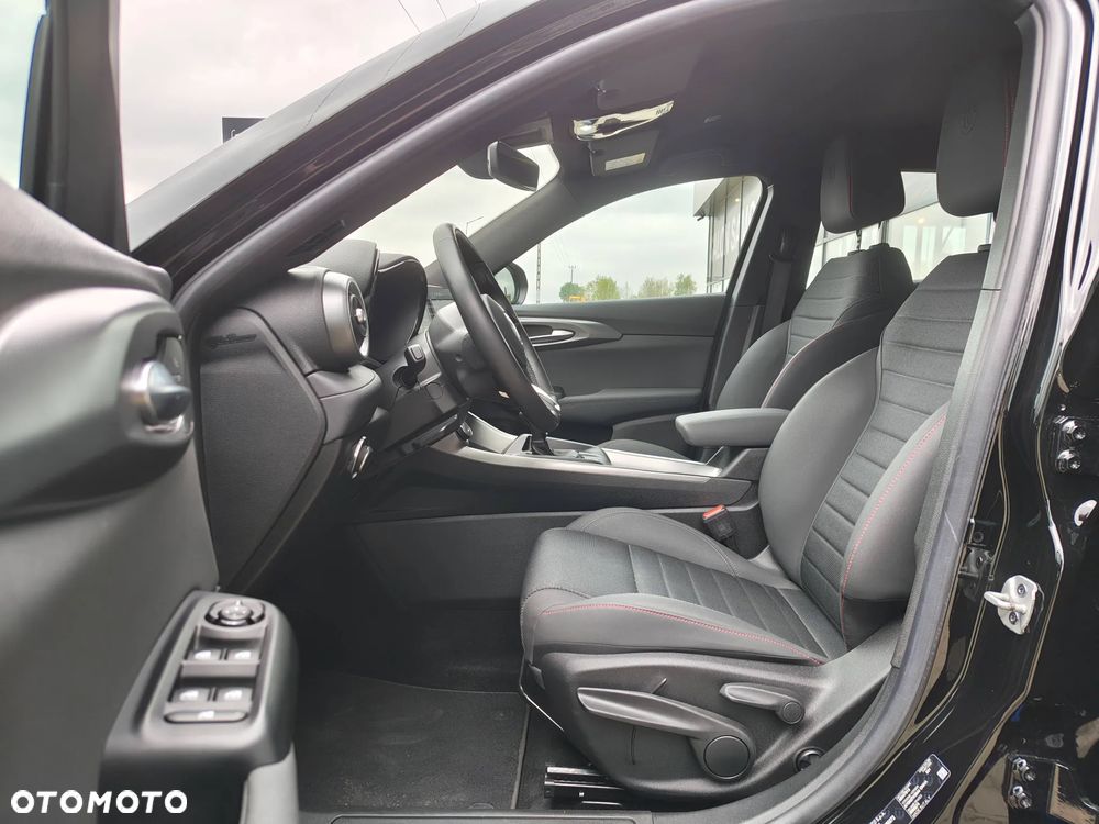 Alfa Romeo Tonale 1.5 T4 GSE mHEV Sprint DCT - 9