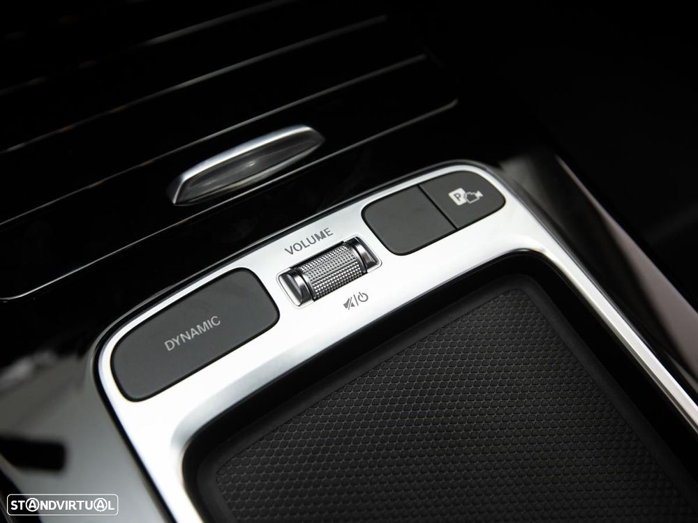 Mercedes-Benz A 250 e - 19