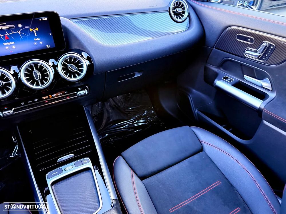 Mercedes-Benz GLA 200 AMG Line - 21