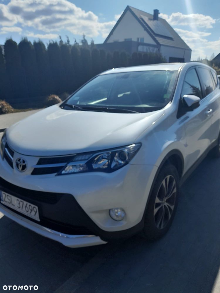 Toyota RAV4 2.0 D-4D Prestige - 4
