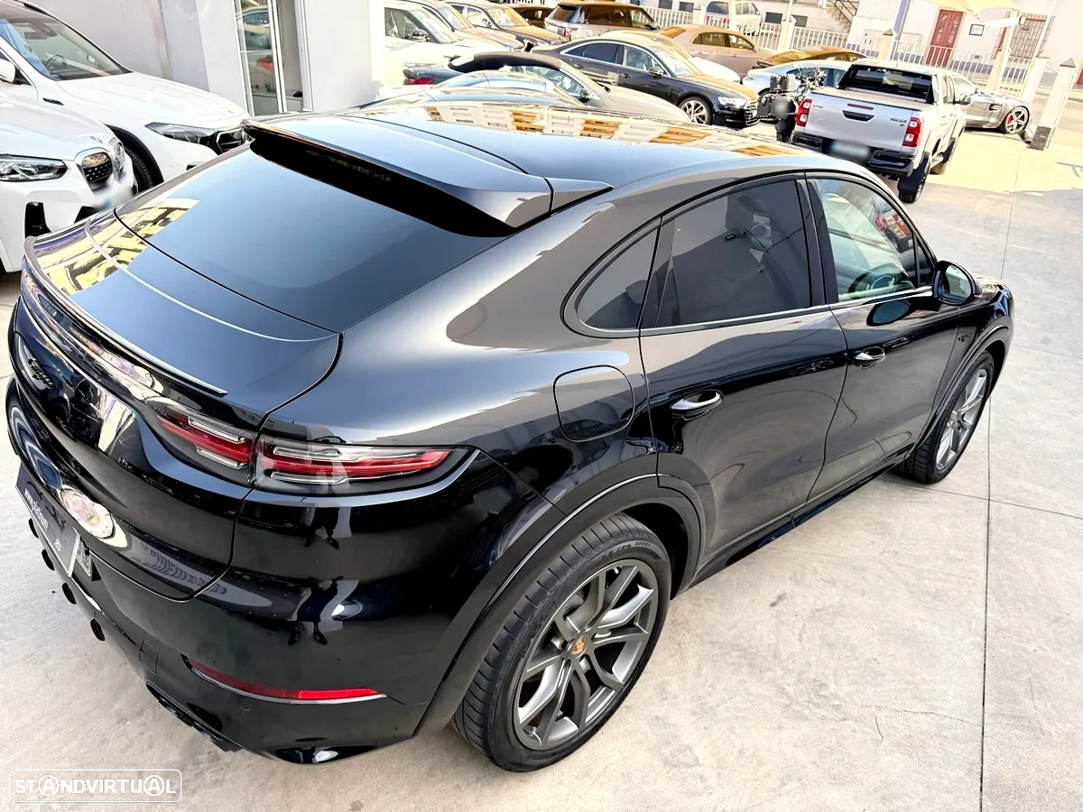 Porsche Cayenne Coupé E-Hybrid - 48