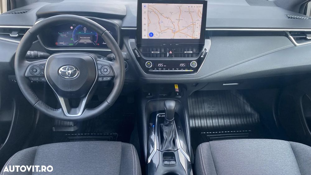 Toyota Corolla 1.8 HSD Business - 8