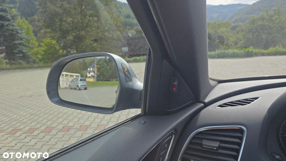 Audi Q3 2.0 TDI quattro S tronic sport - 11