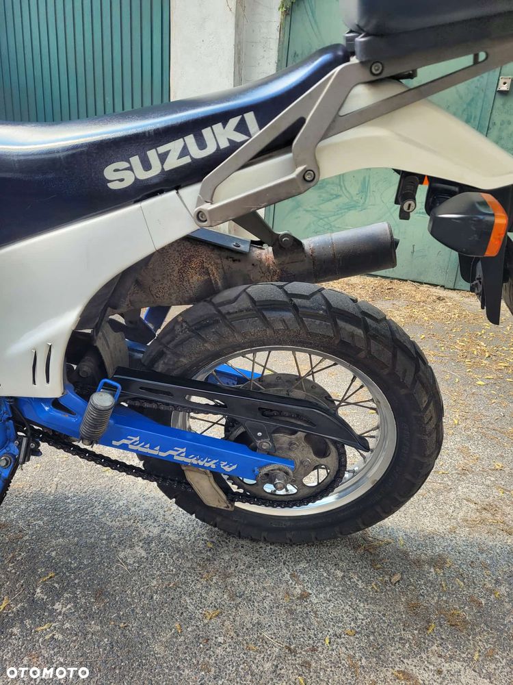 Suzuki DR - 11