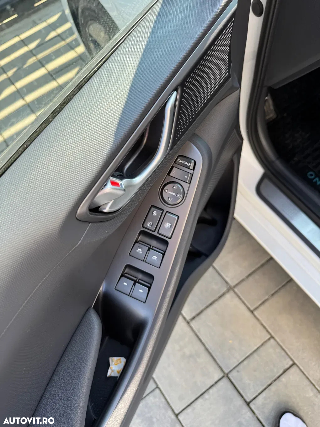 Hyundai IONIQ Hybrid 141CP Exclusive - 8