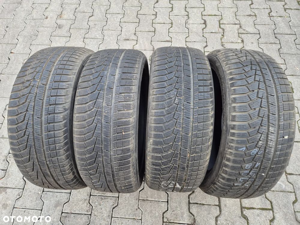 OPONY ZIMOWE HANKOOK 225/50 R18 - 1