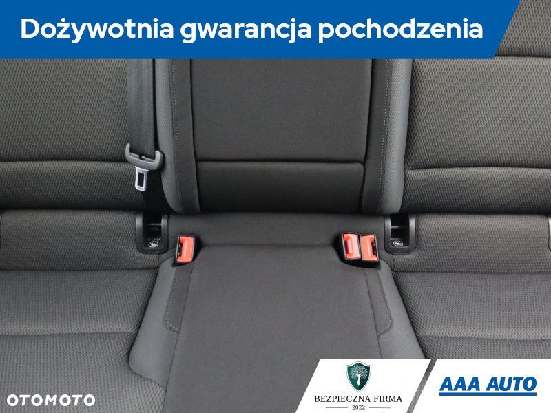 Volkswagen Golf Variant - 12
