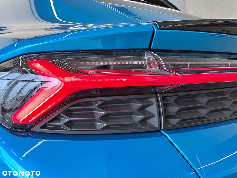 Lamborghini Urus - 12