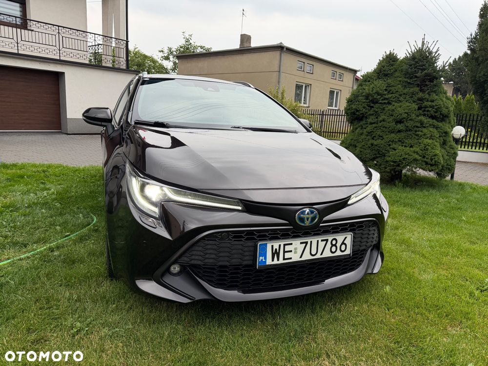 Toyota Corolla 1.8 Hybrid Selection - 34