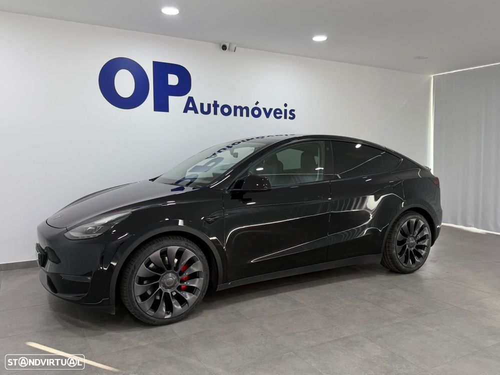 Tesla Model Y 2022 photo 2