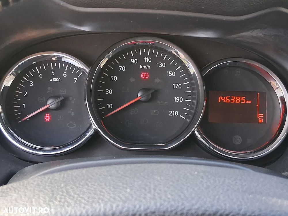 Dacia Duster SCe 115 4x2 Prestige - 8