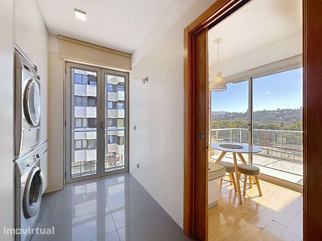 Apartamento T3 com 2Aparcamento, Quinta da Portela - Grande imagem: 3/18