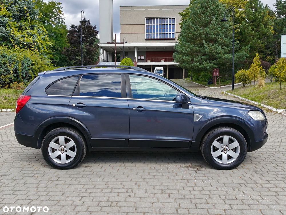 Chevrolet Captiva 2.4 2WD 5 Sitzer LS - 9