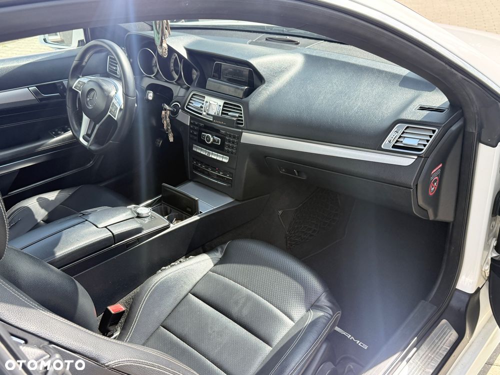 Mercedes-Benz Klasa E 220 BlueTEC 7G-TRONIC Elegance - 11
