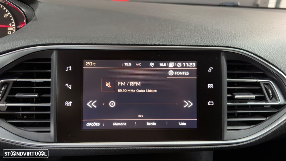 Peugeot 308 PureTech 130 GPF EAT8 Stop & Start Allure - 24